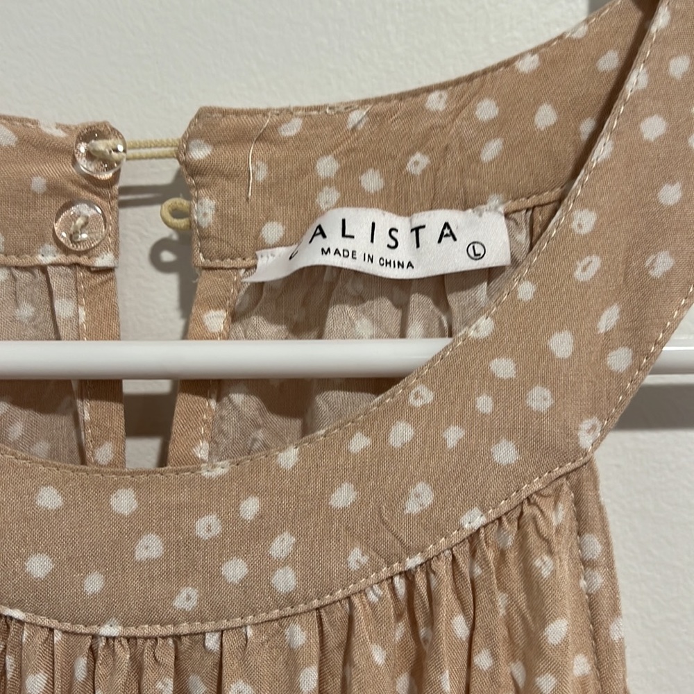 Dress - Picture 4 of 6